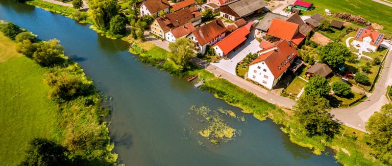 bartlhof-ferienwohnung-direkt-naab-fluss-angelurlaub-schwandorf