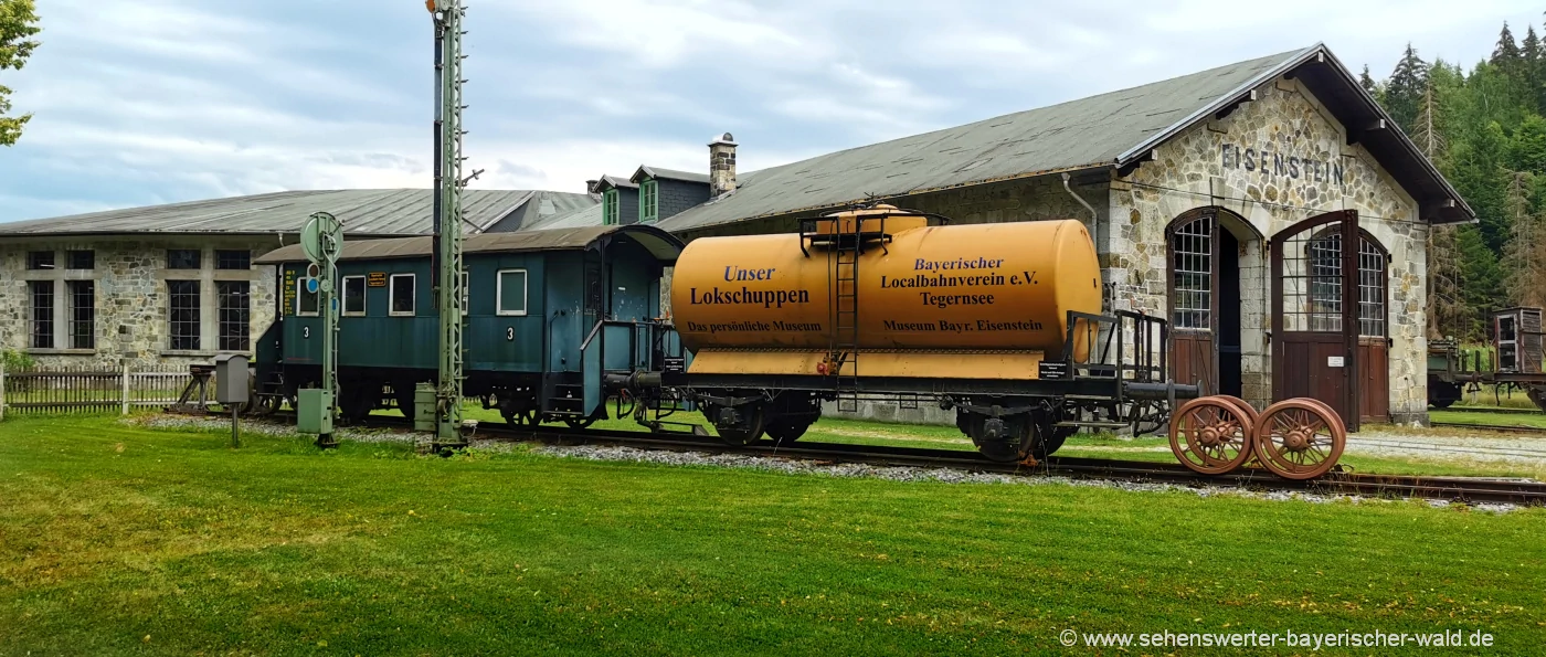 bayerisch-eisenstein-sehenswuerdigkeiten-grenzbahnhof-localbahnmuseum