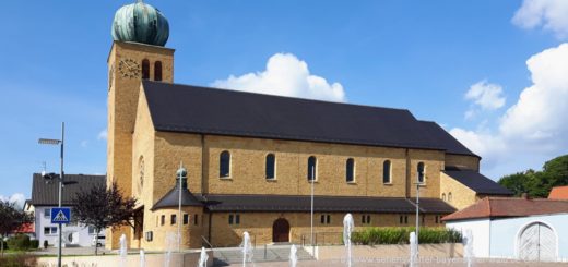 ausflugsziele-bodenwöhr-sehenswürdigkeiten-oberpfalz-pfarrkirche