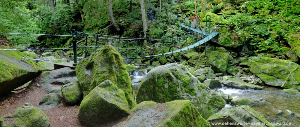 Hängebrücke in der Buchberger Leite Klammwanderung ab Ringelai