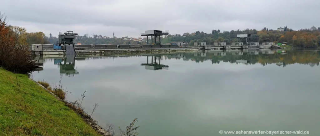 Wasserkraftwerk Egglfing Staustufe am Inn