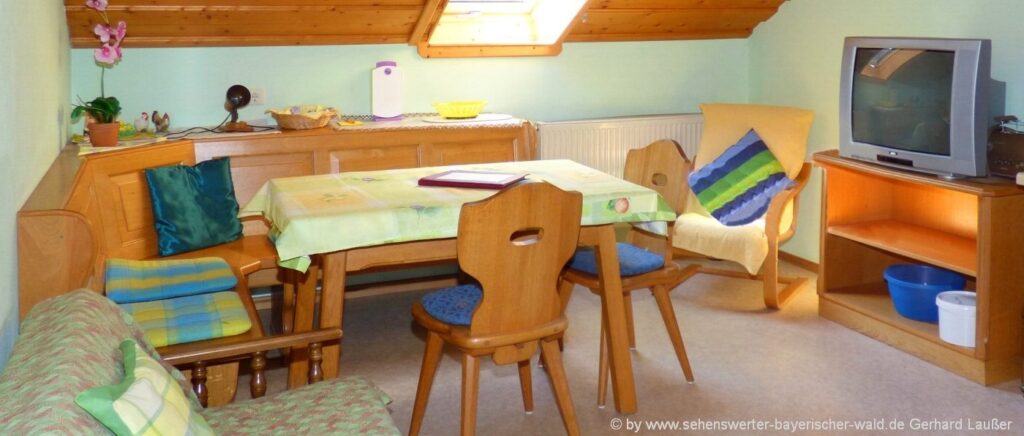 Ferienwohnungen bei Deggendorf Unterkunft und Appartments für Selbstversorger Ferienwohnungen in Deggendorf Ferienhaus Unterkünfte im Landkreis