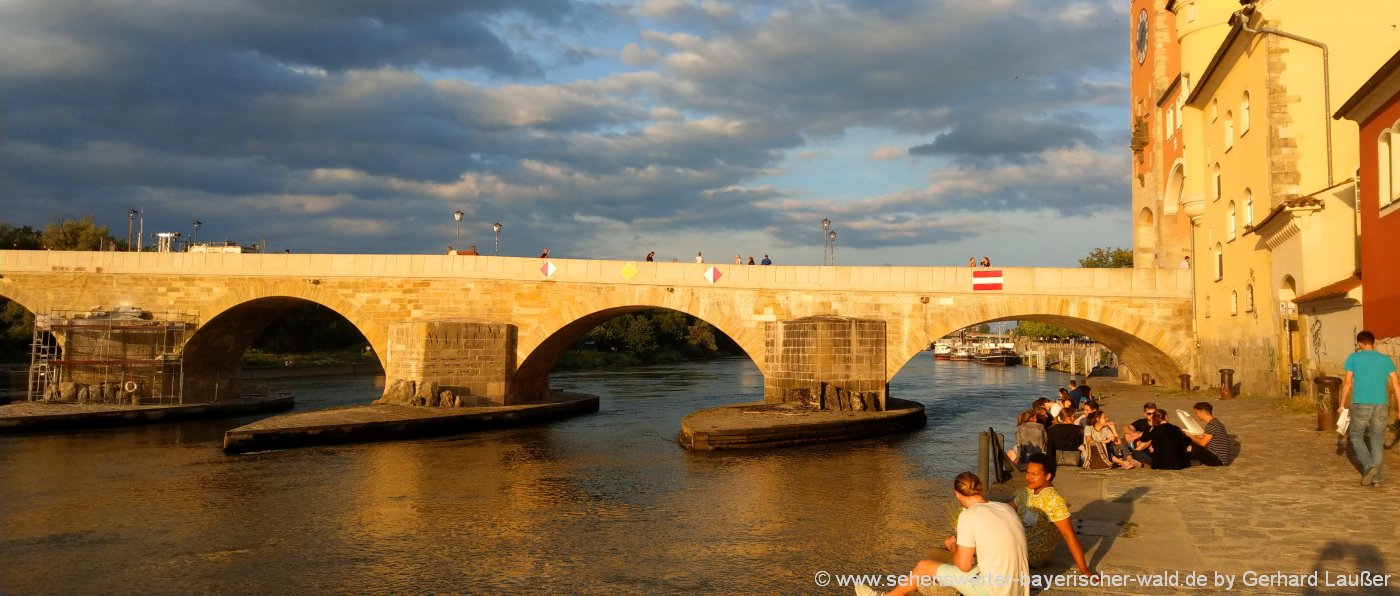 fotografieren-bayern-regensburg-wahrzeichen-steinerne-bruecke-attraktionen