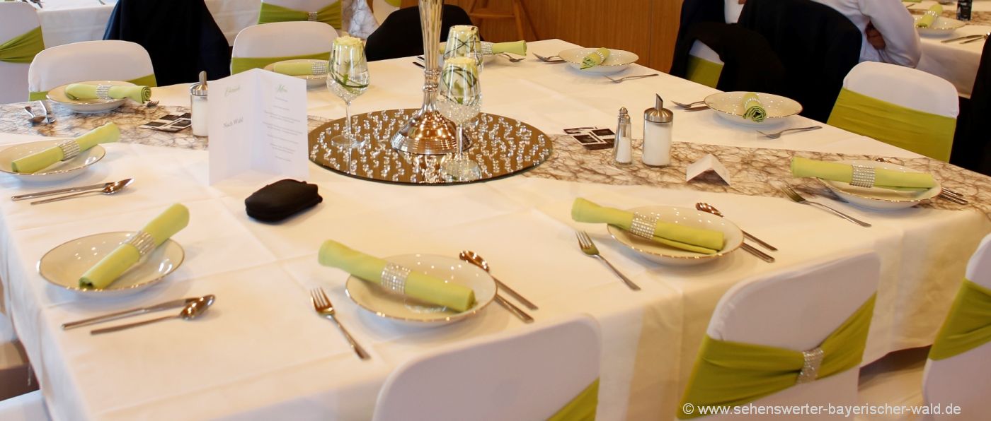 Hochzeitssaal mieten in Regensburg Umgebung Hochzeit feiern im Gasthaus festliche Tischdeko