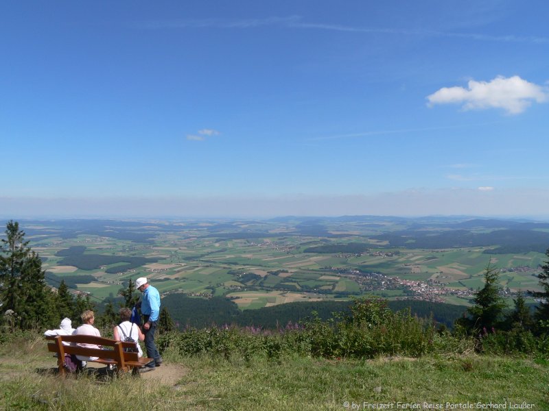 Wandern am Hohen Bogen Wanderung Ausgangspunkt Diensthütte zur ...