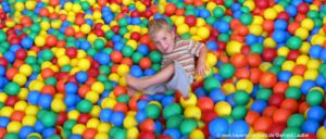 indoor-spielhalle-kinderland-trampoline-penrtling-regensburg-1300
