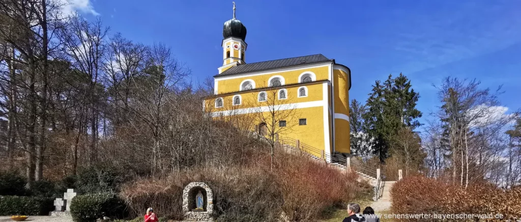 beliebtes Falkensteiner Ausflugsziel Bergkirchlein Marienstein