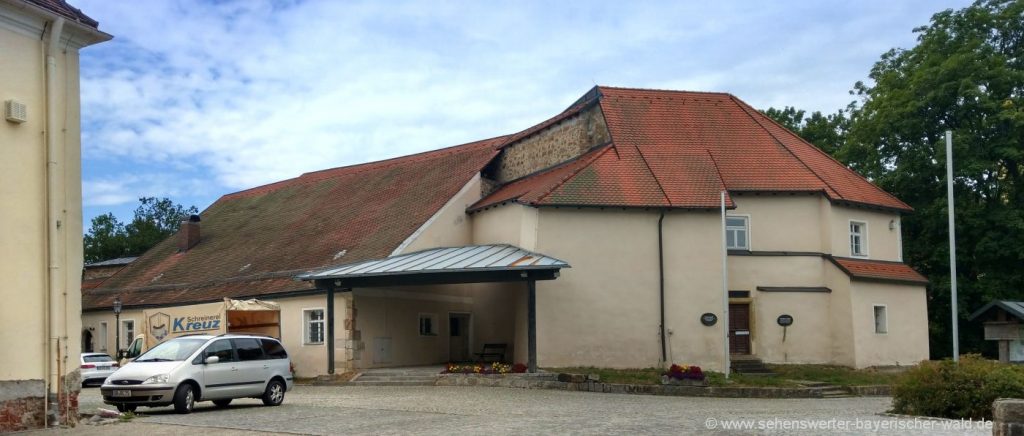 mitterfels-burg-heimatmuseum-sehenswürdigkeiten-niederbayern