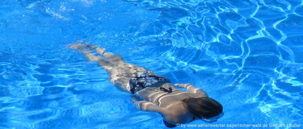 Schwimmbad in Niederbayern Erlebnisbad für Familien, Kinder, Gruppen