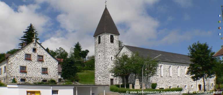 philippsreut-bayerischer-wald-sehenswertes-bauwerke-kirche-panorama-1400