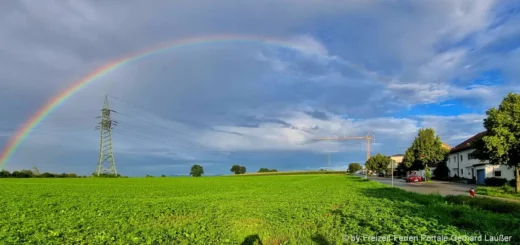 Regenbogen Bayerischer Wald Landschaft Regenwetter in Bayern