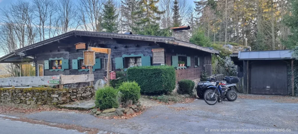 Ausflugslokal Hansl-Hütte am Wanderweg Ausflugslokal Hansl-Hütte am Wanderweg