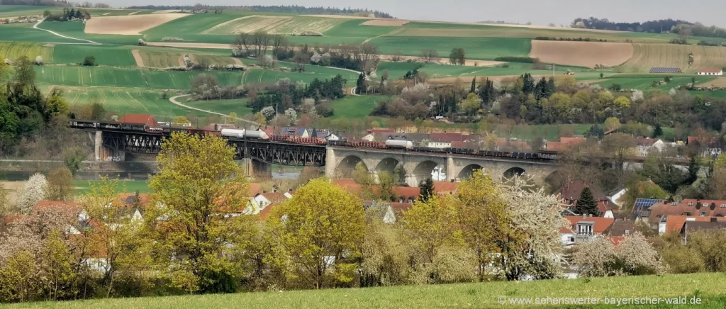 historische eisenbahnbrücke bei Sinzing bekannte Sehenswürdigkeiten bei Sinzing die Eisenbahnbrücke von 1873