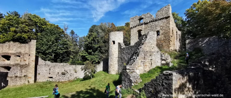 Burgruine Stamsried Sehenswürdigkeiten & Ausflugsziele Kürnberg