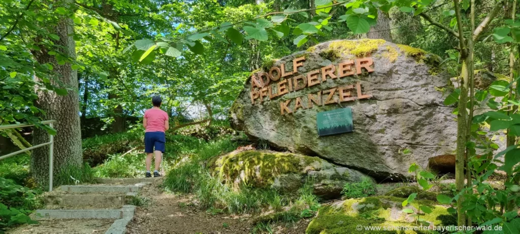 Wandern zur Adolf Pfleiderer Kanzel Aussichtspunkt bei Teisnach