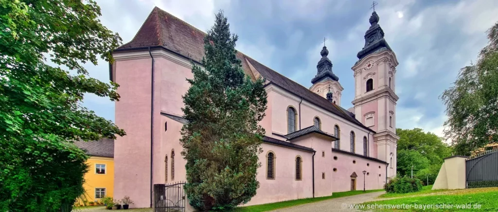 Highlights und Attraktionen in Vornbach am Inn Klosterkirche Wallfahrtskirche