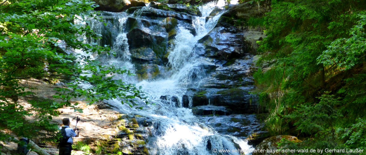 wasserfall-bayerischer-wald-klamm-wandewege-rissloch