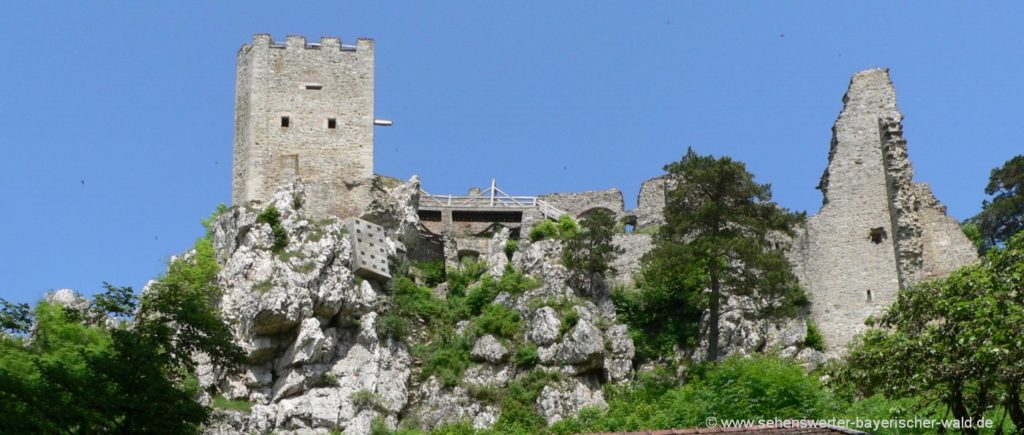 weissenstein-burgruine-landkreis-regen-ausflugsziele